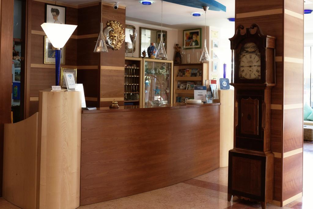 Hotel Arizona ลินญาโน ซับเบียโดโร ภายนอก รูปภาพ